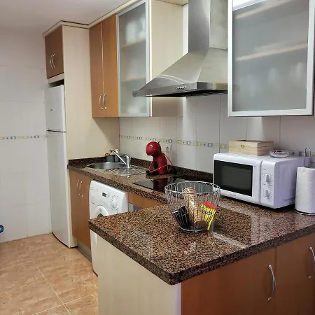 ¡bajo Precioso Con Salida Directa A La Piscina Comunitaria En Paraiso De Vera! Vera