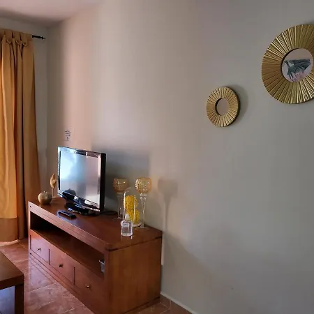 ¡bajo Precioso Con Salida Directa A La Piscina Comunitaria En Paraiso De Vera! Apartment *