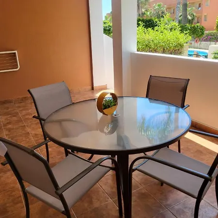 ¡bajo Precioso Con Salida Directa A La Piscina Comunitaria En Paraiso De Vera! *